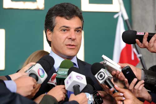 Governador anuncia, em Londrina, pacote de ações para os municípios Governador anuncia, em Londrina, pacote de ações para os municípios